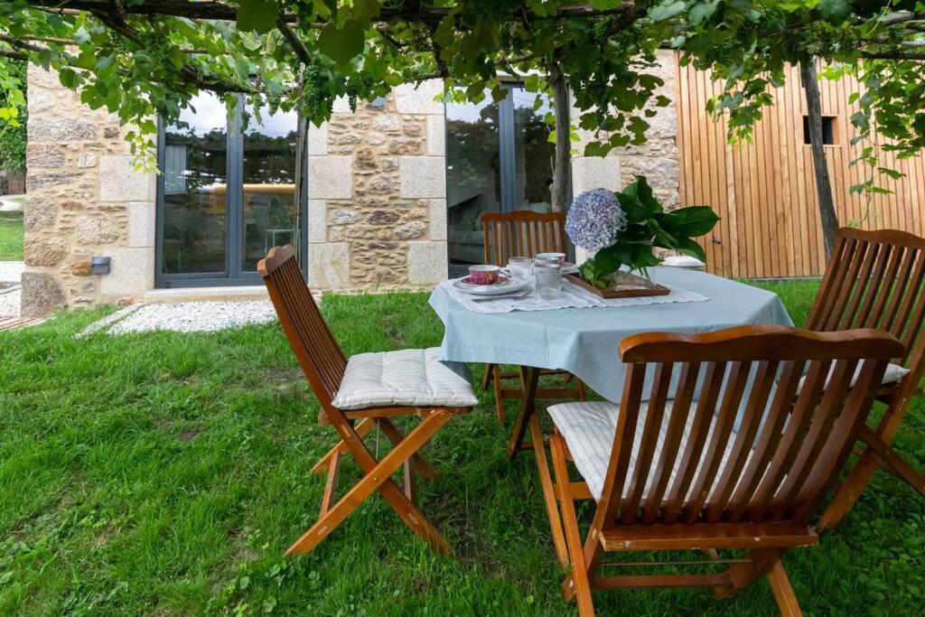 A Casa De Abaixo, Aloxamento Rural Villa Vedra Bagian luar foto